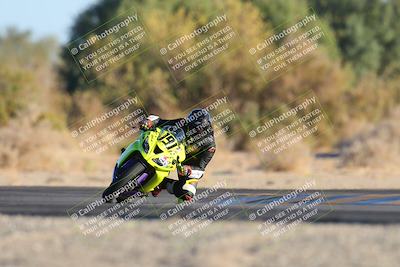 media/Dec-07-2024-CVMA (Sat) [[21c5f1ef85]]/Race 11-Amateur Supersport Open/